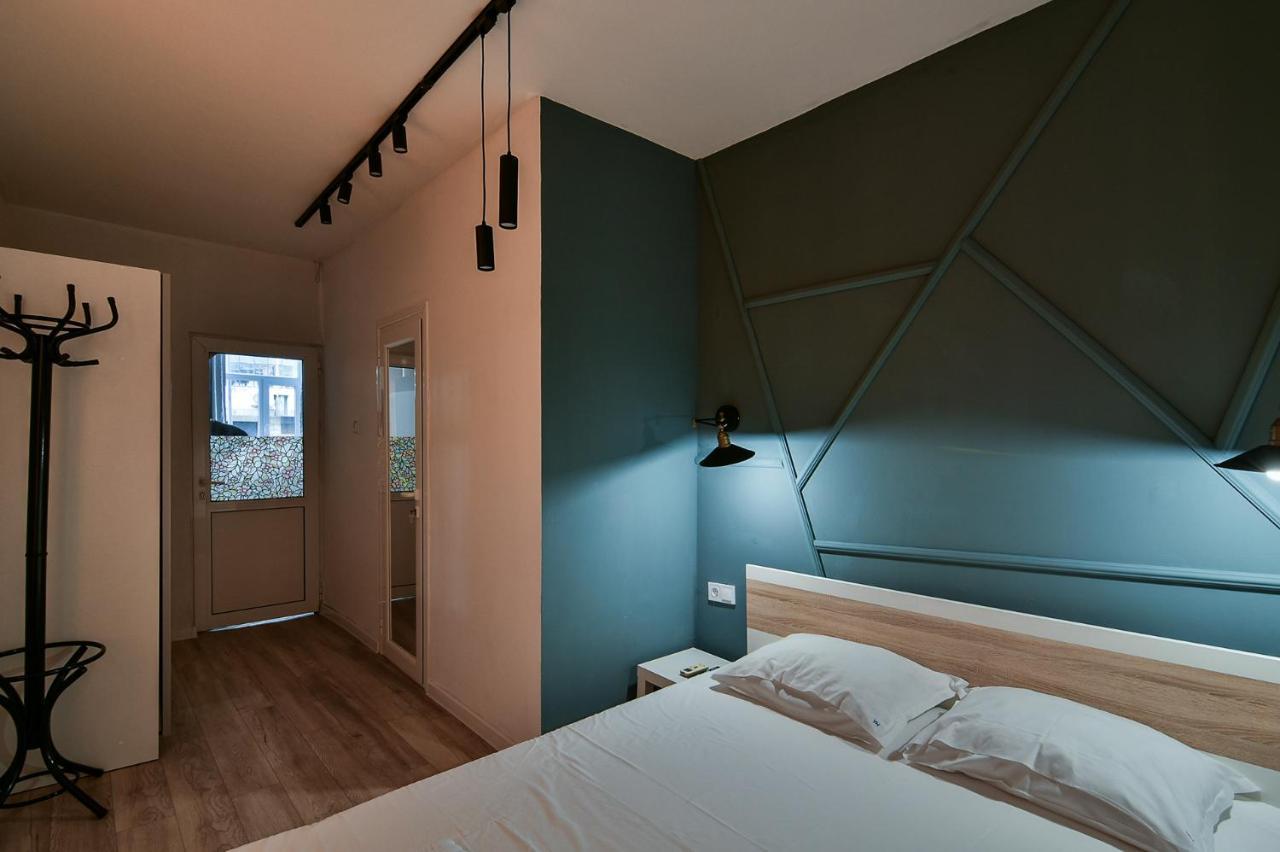 Central Flats With Parking Varna Exterior foto