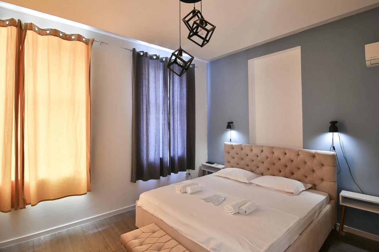 Central Flats With Parking Varna Exterior foto